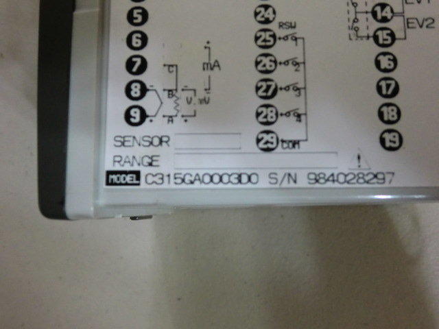 YAMATAKE SDC31 MODEL : C315GA0003D0 (二手良品) — 3 / 3