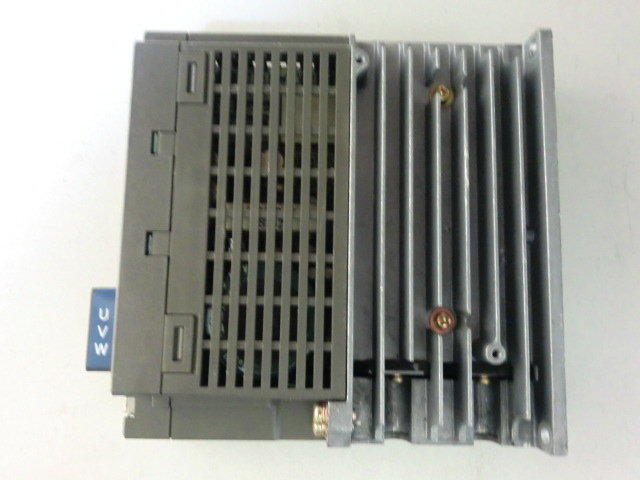 FUJI ELECTRIC MODEL : RYB201S3-VBC-Z8 200W (二手良品) — 2 / 3