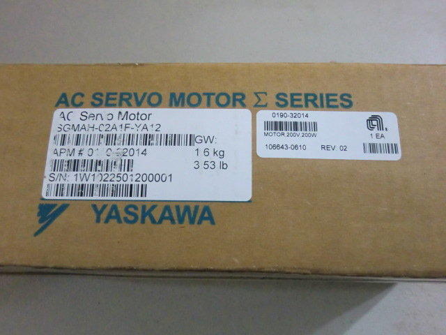 YASKAWA MODEL : SGMAH-02A1F-YA12  200W 盒裝 (NEW) — 3 / 3