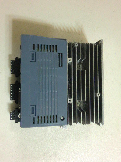 FUJI ELECTRIC MODEL : RYT401D5-VS2-Z5 400W (二手良品) — 2 / 3