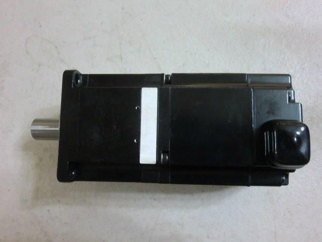 YASKAWA MODEL : SGMJV-02AAA2C 200W 無盒裝 (NEW) — 3 / 3