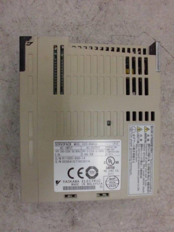 YASKAWA MODEL : SGDS-01A05A 100W (二手良品) — 2 / 3