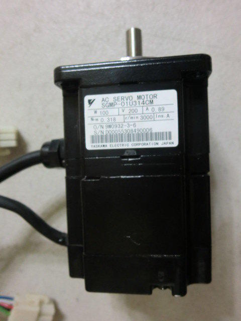 YASKAWA MODEL : SGMP-01U314CM 100W (二手良品) — 2 / 3