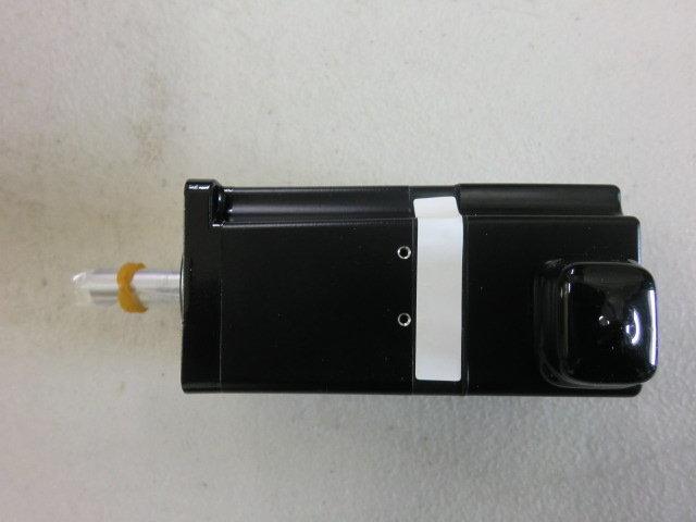YASKAWA MODEL : SGMJV-01ADA21 100W 盒裝 (NEW) — 2 / 3