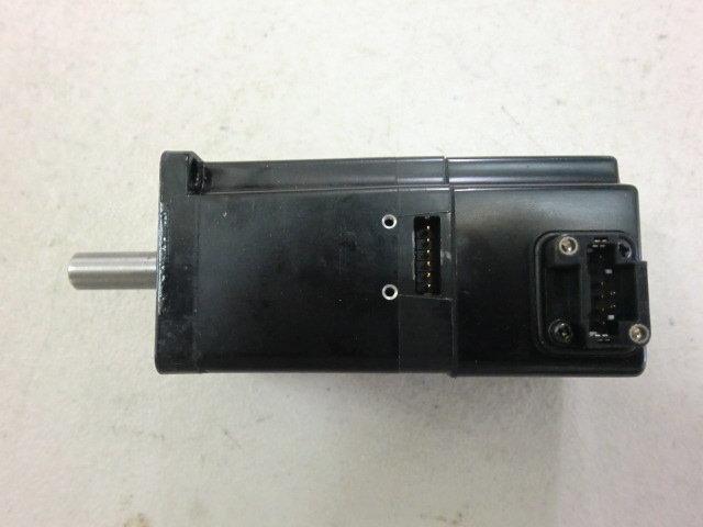 YASKAWA MODEL : SGMJV-01A3AHC01 100W (二手良品) — 2 / 3