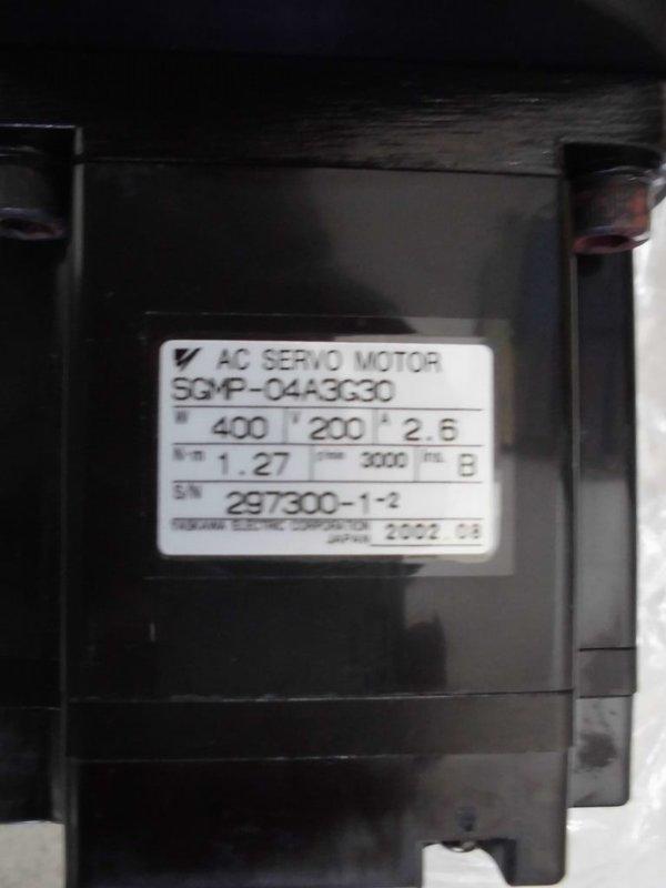YASKAWA MODEL : SGMP-04A3G30 400W 盒裝 (NEW) — 2 / 3