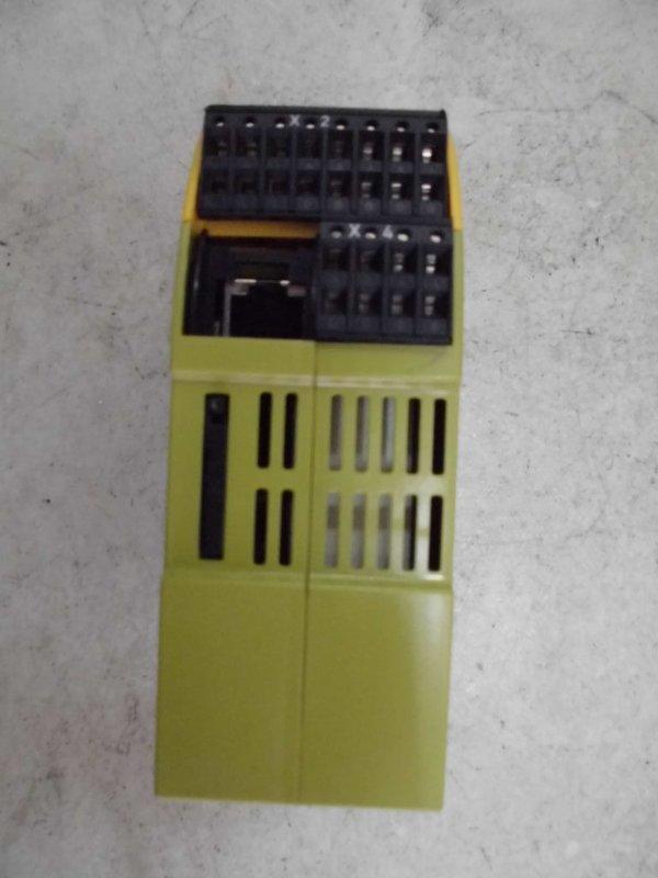 Pilz MODEL : PNOZ s30 (二手良品) — 2 / 3