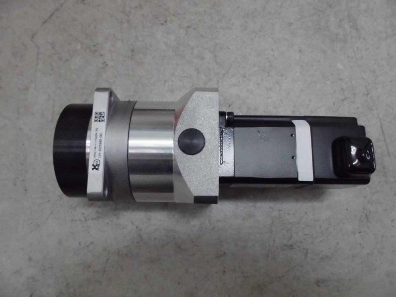 YASKAWA MODEL : SGMAV-01A3AHB01 + HPG-14A-11-F0ABK-SQ — 3 / 3