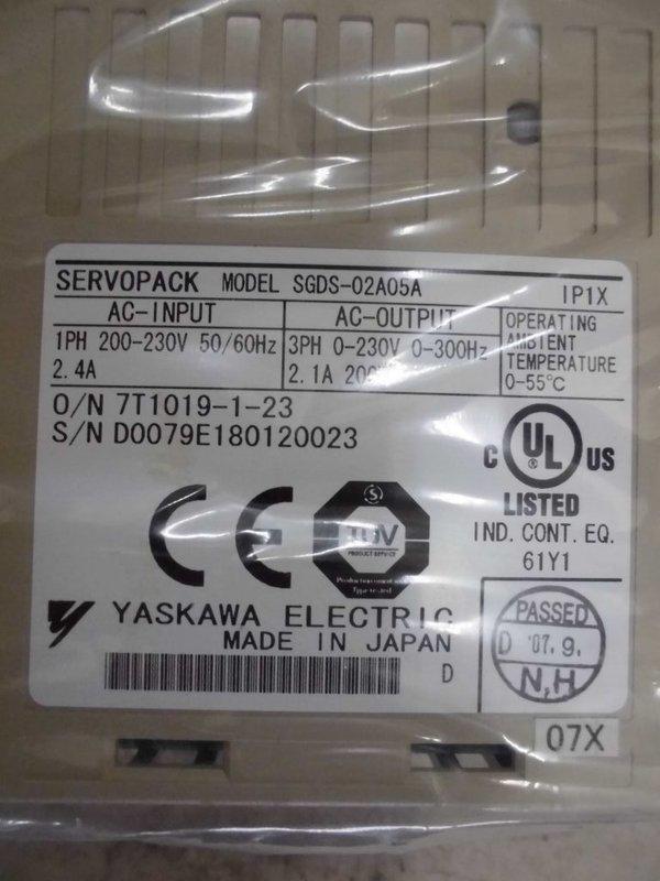 YASKAWA MODEL : SGDS-02A05A 200W 盒裝 (NEW) — 2 / 3