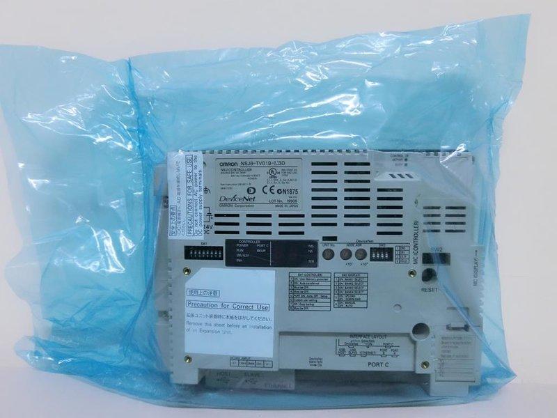 OMRON 觸控螢幕 TYPE:NSJ8-TV01B-M3D 盒裝新品 — 2 / 3