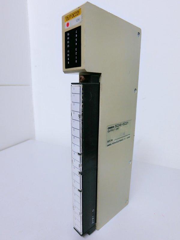 OMRON PLC MODEL:3G2A5-OC221 二手良品 — 2 / 3