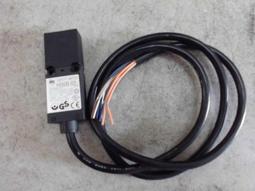 IDEC MODEL : HS6B-03B01 袋裝 (NEW)