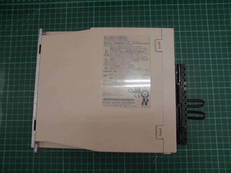 YASKAWA MODEL : SGD7S-5R5A10A 750W 盒裝 (NEW) — 3 / 5