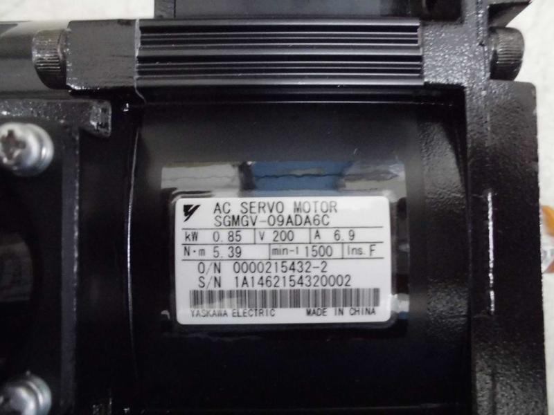 YASKAWA MODEL : SGMGV-09ADA6C 850W 盒裝 (NEW) — 2 / 3