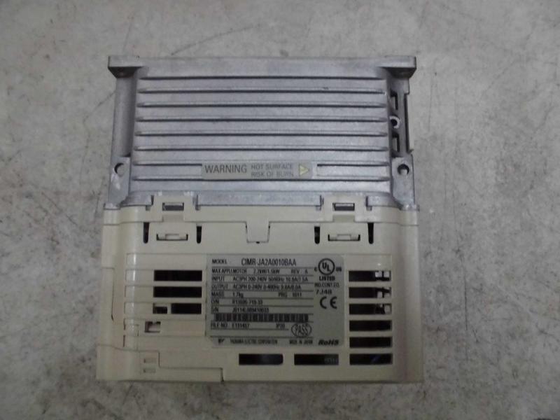 YASKAWA J1000 MODEL : CIMR-JA2A0010BAA 2.2KW (二手良品) — 2 / 3