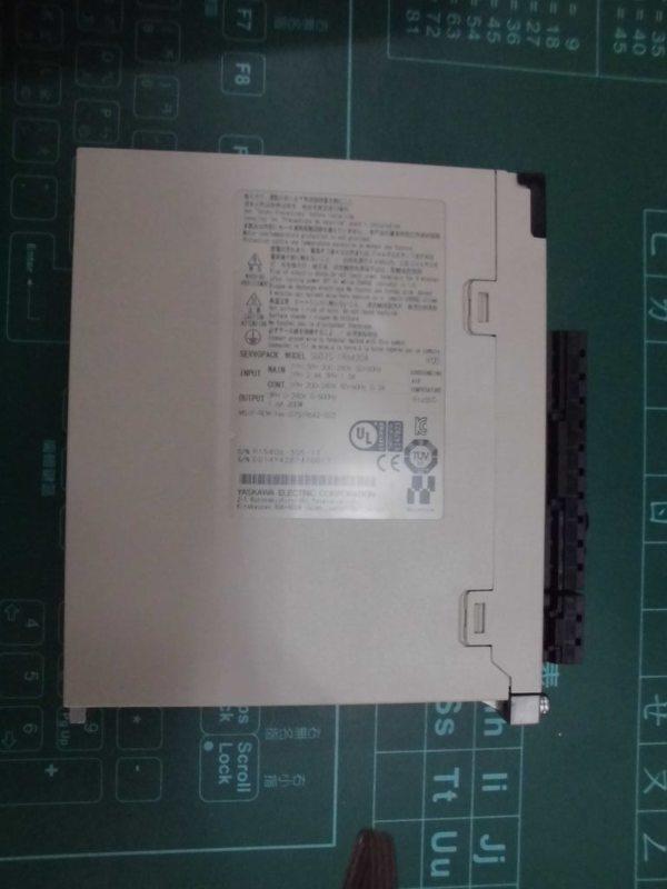 YASKAWA MODEL : SGD7S-1R6A20A 200W 盒裝 (NEW) — 2 / 3