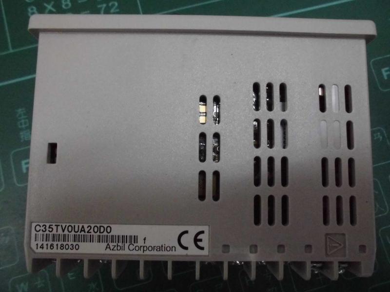 YAMATAKE SDC35 MODEL : C35TV0UA21D0 盒裝 (NEW) — 2 / 3