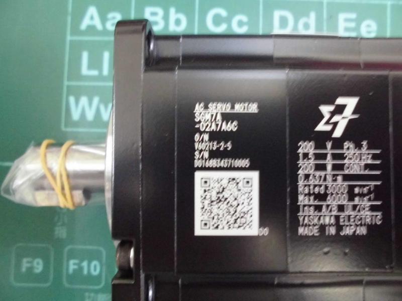 YASKAWA MODEL : SGM7A-02A7A6C 200W 盒裝 (NEW) — 2 / 3