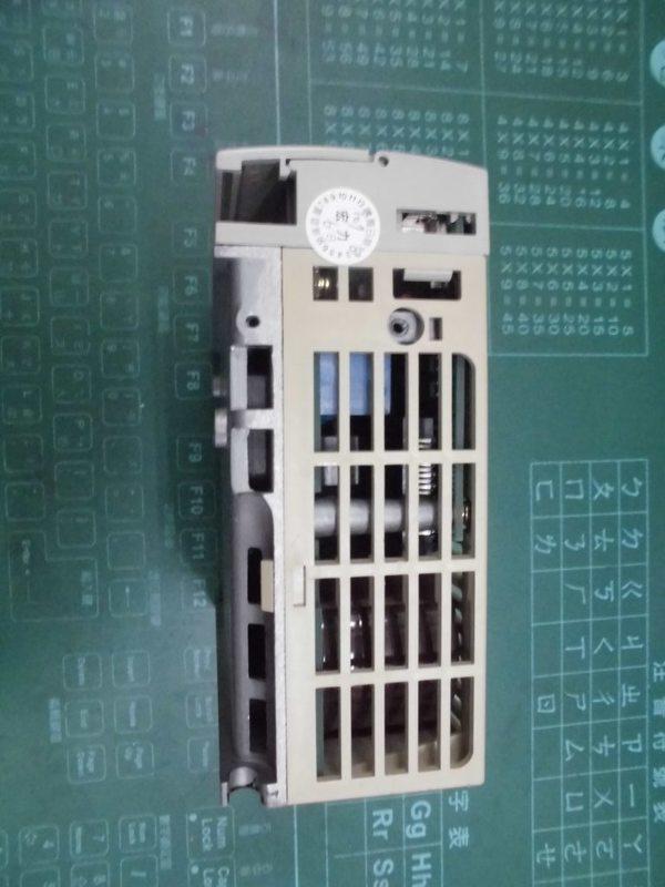 YASKAWA MODEL : SGDL-01AP 100W (二手良品) — 4 / 7