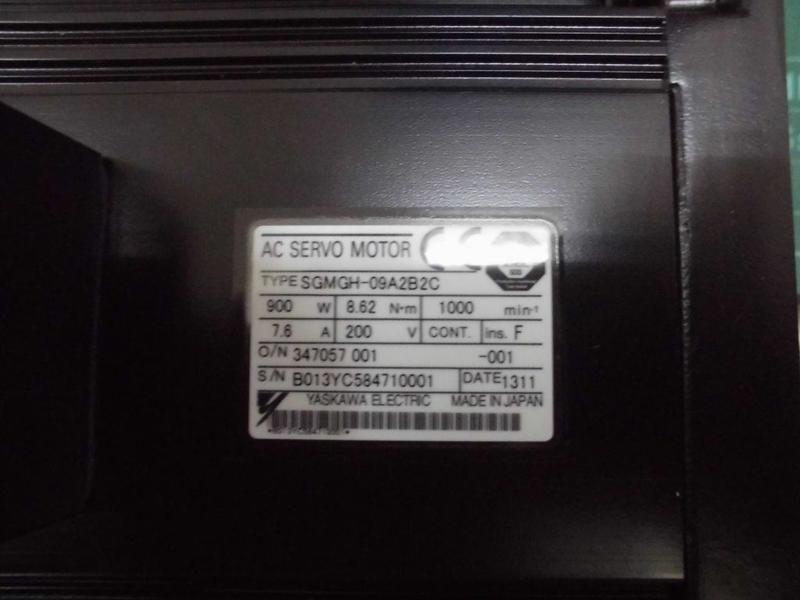 YASKAWA MODEL : SGMGH-09A2B2C 900W 盒裝 (NEW) — 2 / 6