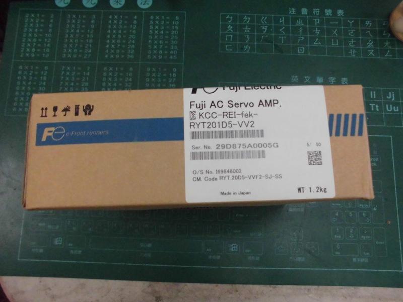 FUJI ELECTRIC MODEL : RYT201D5-VV2 200W 盒裝 (NEW) — 8 / 8