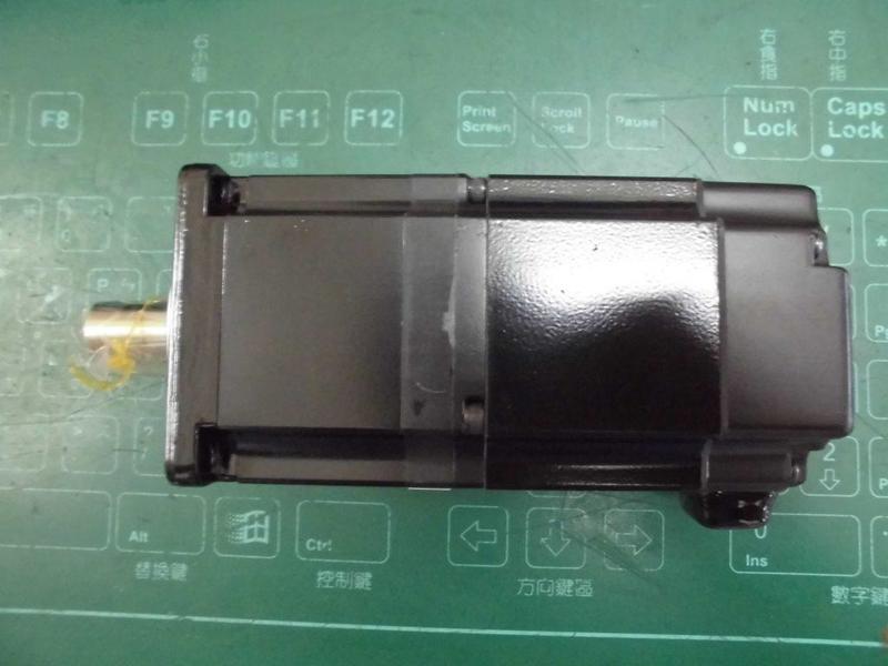 YASKAWA MODEL : SGMAS-02A2A8B 200W 無盒裝 (NEW) — 3 / 5
