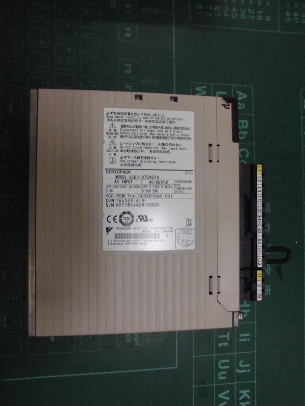 YASKAWA MODEL : SGDV-R70A01A 50W 盒裝 (NEW) — 3 / 5