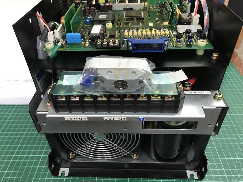 FUJI ELECTRIC 5000M3 TYPE:FRN011M3-21 盒裝新品 — 5 / 5
