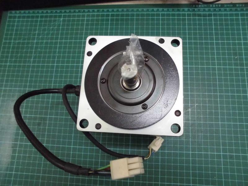 YASKAWA MODEL : SGMP-08A314B 750W 無盒裝 (NEW) — 3 / 6