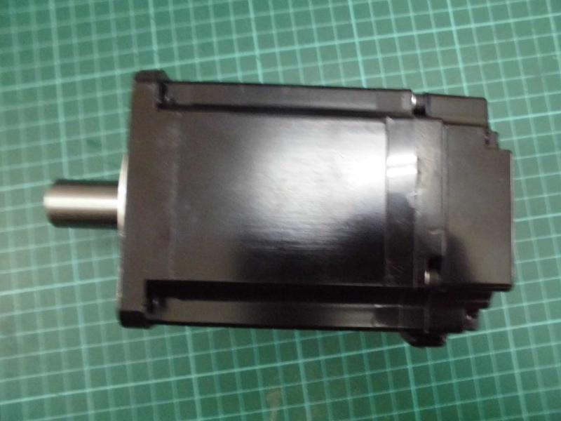 YASKAWA MODEL : SGMJV-08AAA21 750W 無盒裝 (NEW) — 5 / 7