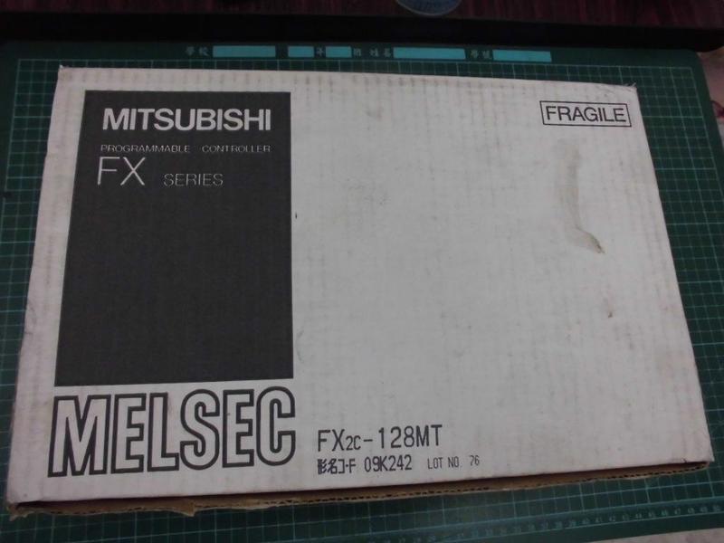 MITSUBISHI MODEL : FX2C-128MT 盒裝 (NEW) — 7 / 7