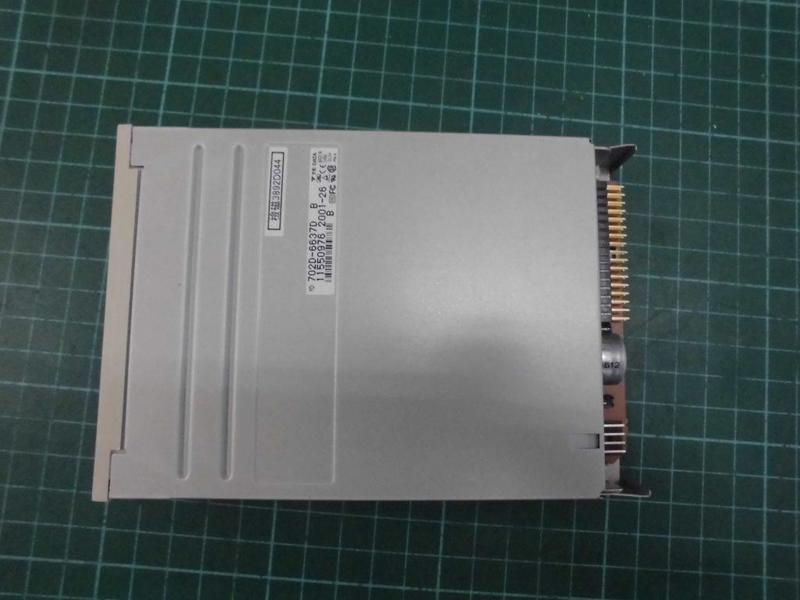 Y-E DATA MODEL : YD-702D-6637D 無盒裝 (NEW) — 3 / 5