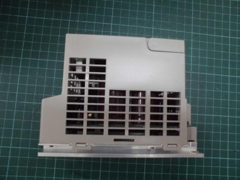 YASKAWA VS MINI MODEL : CIMR-XCBAA0P1 盒裝 (NEW) — 4 / 7