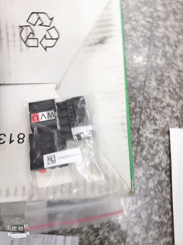 Schneider MODEL:LXM23AU10M3X盒裝新品 — 6 / 6