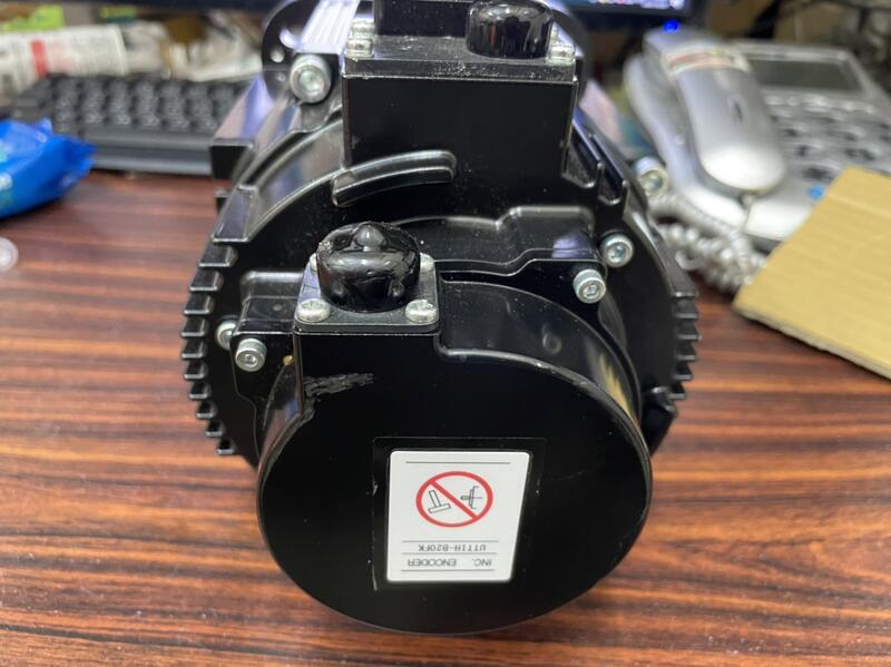 YASKAWA MODEL : SGMGV-20ADC6C 1800W 無盒裝 (NEW) — 2 / 6