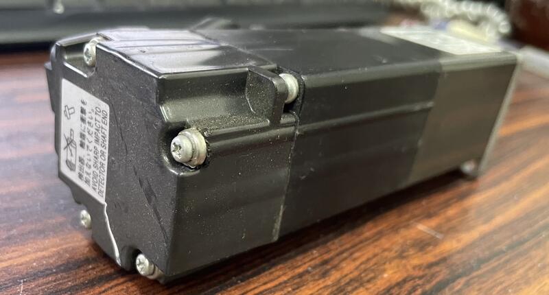 MITSUBISHI MODEL : HF-KP13B 100W (二手良品) — 4 / 6