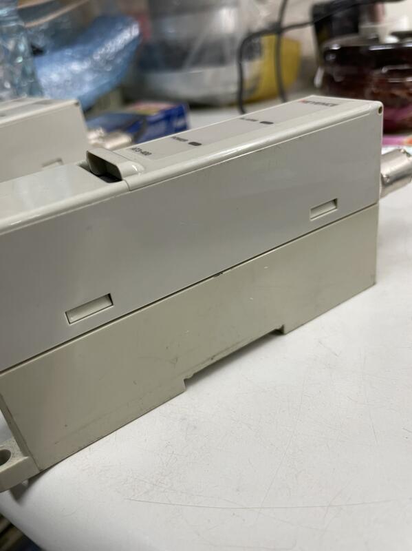 KEYENCE  MODEL:AT3-400 (二手良品) — 3 / 5