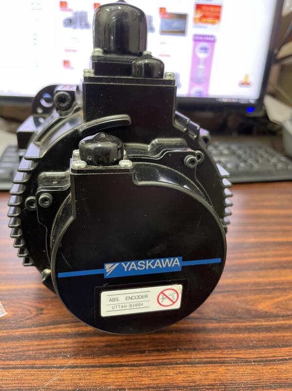 YASKAWA MODEL : SGM7G-13A7A6C 無盒裝(NEW) — 5 / 5