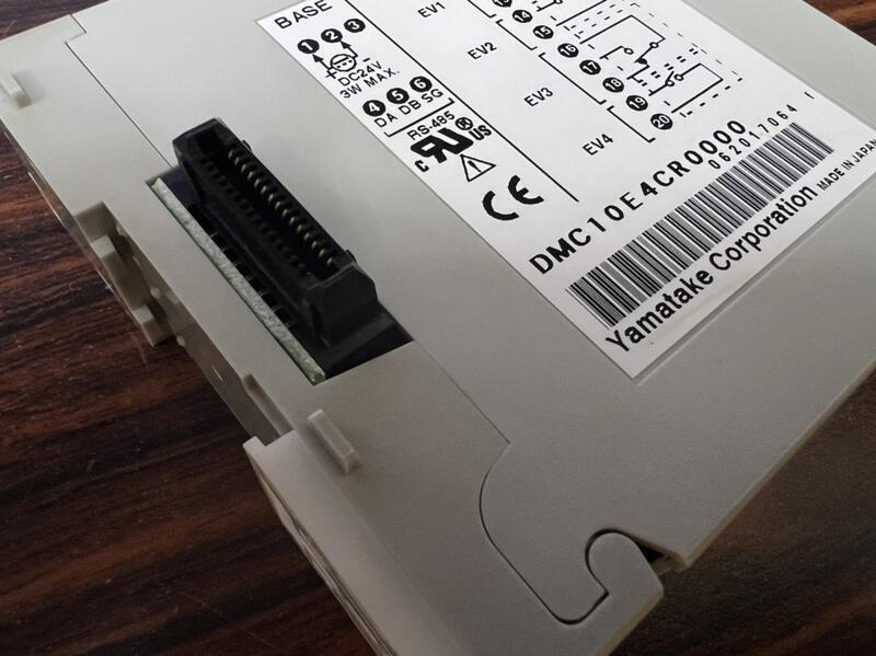 YAMATAKE MODEL:DMC10E4CR0000二手良品 — 2 / 5