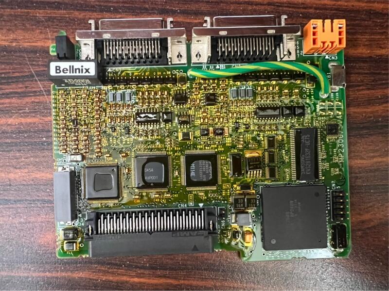 YASKAWA SVA-01 MODEL:JAPMC-MC2300 REV.D0二手良品 — 2 / 5