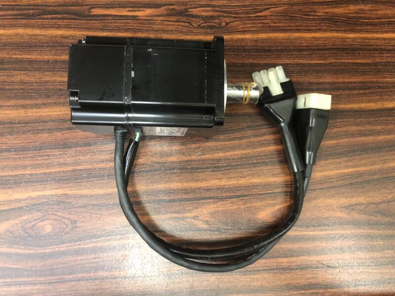 YASKAWA MODEL : SGM-02A312 盒裝新品 — 2 / 9