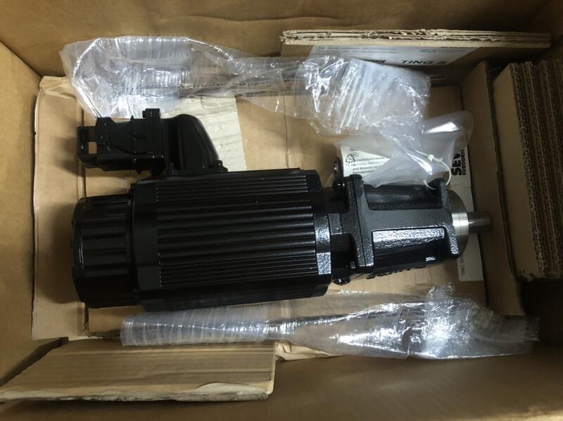 SEW EURODRIVE MODEL:PSF321 CM71S/TF/RH1M/SM50盒裝新品 — 4 / 7