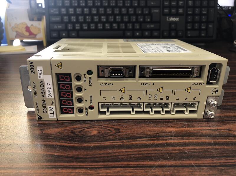 YASKAWA MODEL:SGDM-A5ADAY702二手良品 — 5 / 7