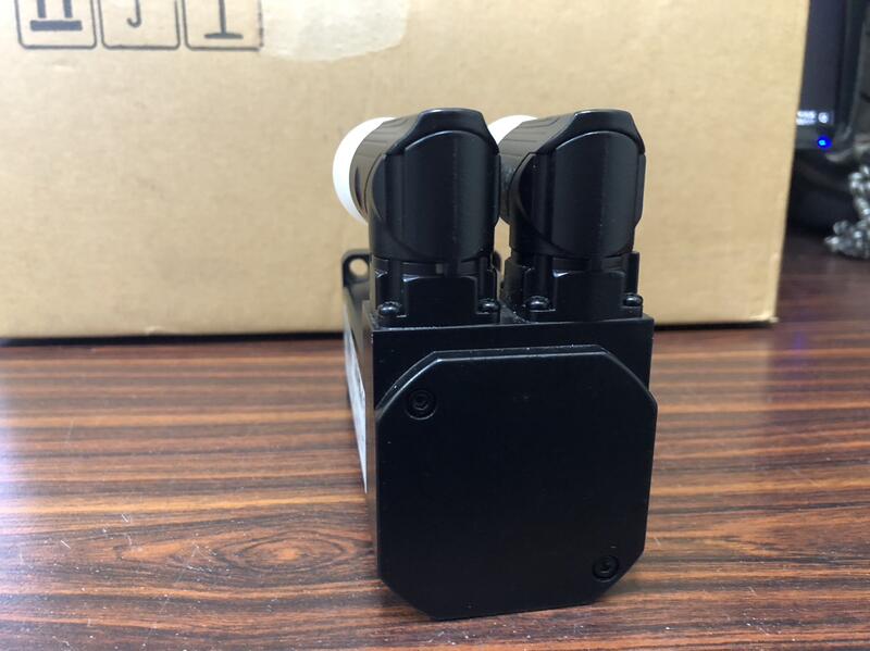B&R MODEL:8LSA25.R0060000-0 REV.:C4 盒裝新品 — 2 / 8