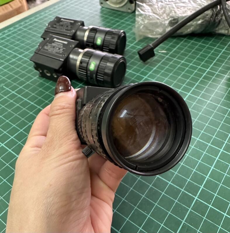 OMRON  FZ-S2M  (二手良品) — 2 / 3